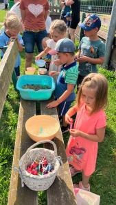 b6837b81-a1e1-41d0-8585-b68647489e7a